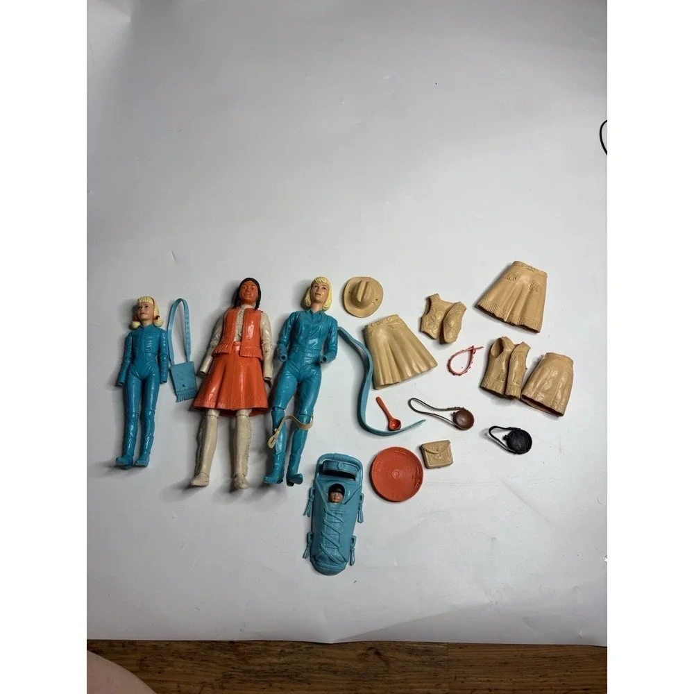 Large Lot Of Vintage West Action Figures And Access Wildflower -Jane - Custer +